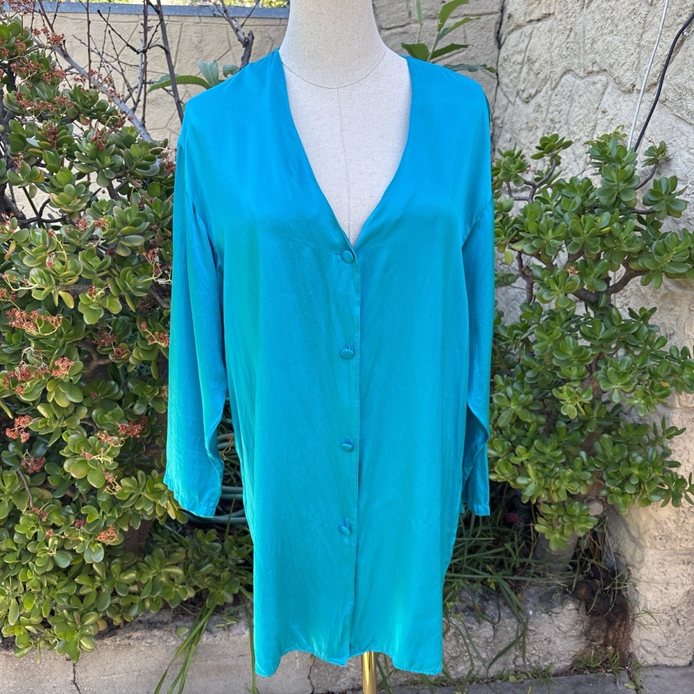 VTG 90s Victoria’s Secret Teal Silk Pajama Top